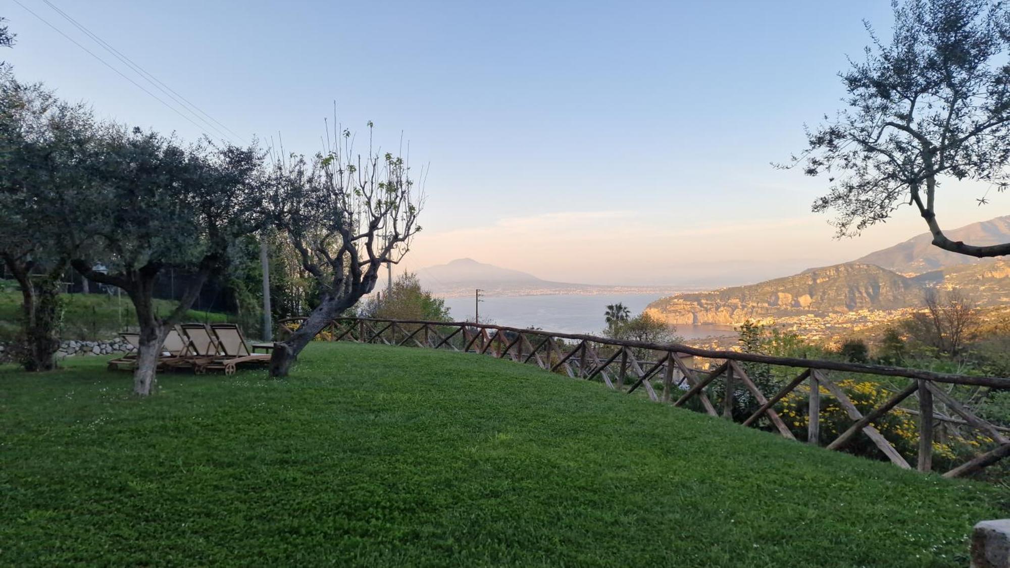 Sorrento View Villa Buitenkant foto